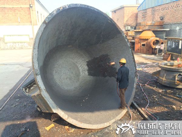 為了解決鑄件氣泡的缺陷，我拼命找到了騰飛鑄鋼件加工廠家