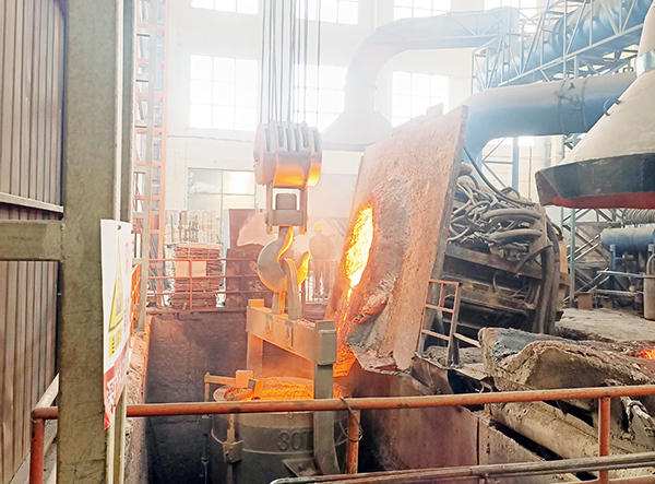 大型鑄造加工廠家是如何優(yōu)化熔煉工藝以降低氫氣和其他有害氣體的含量？