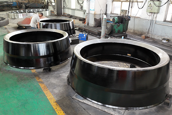 鑄鋼件廠家是怎么防止鑄鋼件的機(jī)械粘砂？