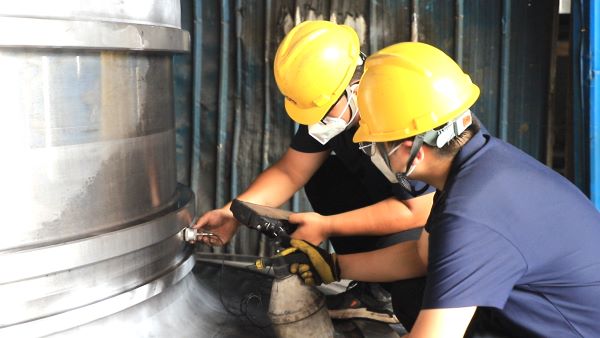 大型鑄鋼廠超聲波探傷現(xiàn)場(chǎng)情況如何？