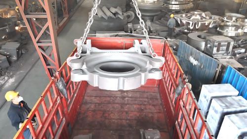 大型鑄鋼件的落砂、清理及后處理