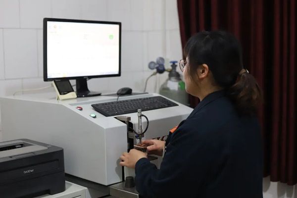 為什么老客戶反復(fù)選騰飛鑄鋼？20年深耕，用“三力”堅(jiān)守長(zhǎng)期主義