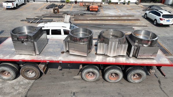 騰飛鑄鋼——大型鑄鋼件軸承座的優(yōu)勢有哪些？