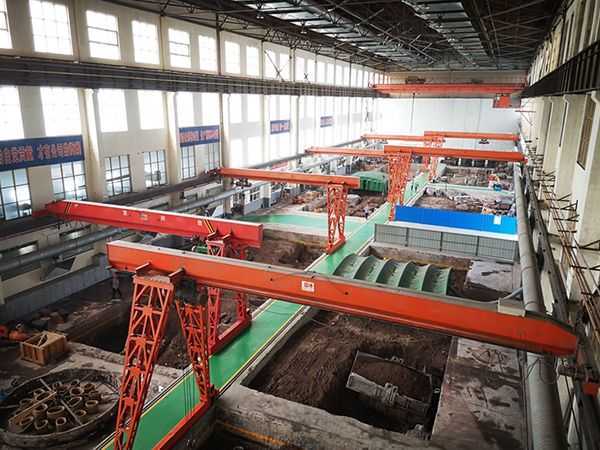 鑄鋼件廠家用翻砂鑄造生產(chǎn)大型鑄鋼件需要注意事項是？